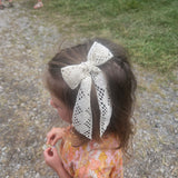 Dainty bows