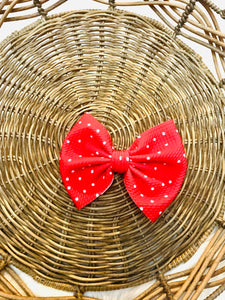 Red dots Bow